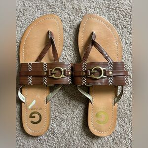 Gently used GUESS flip flops